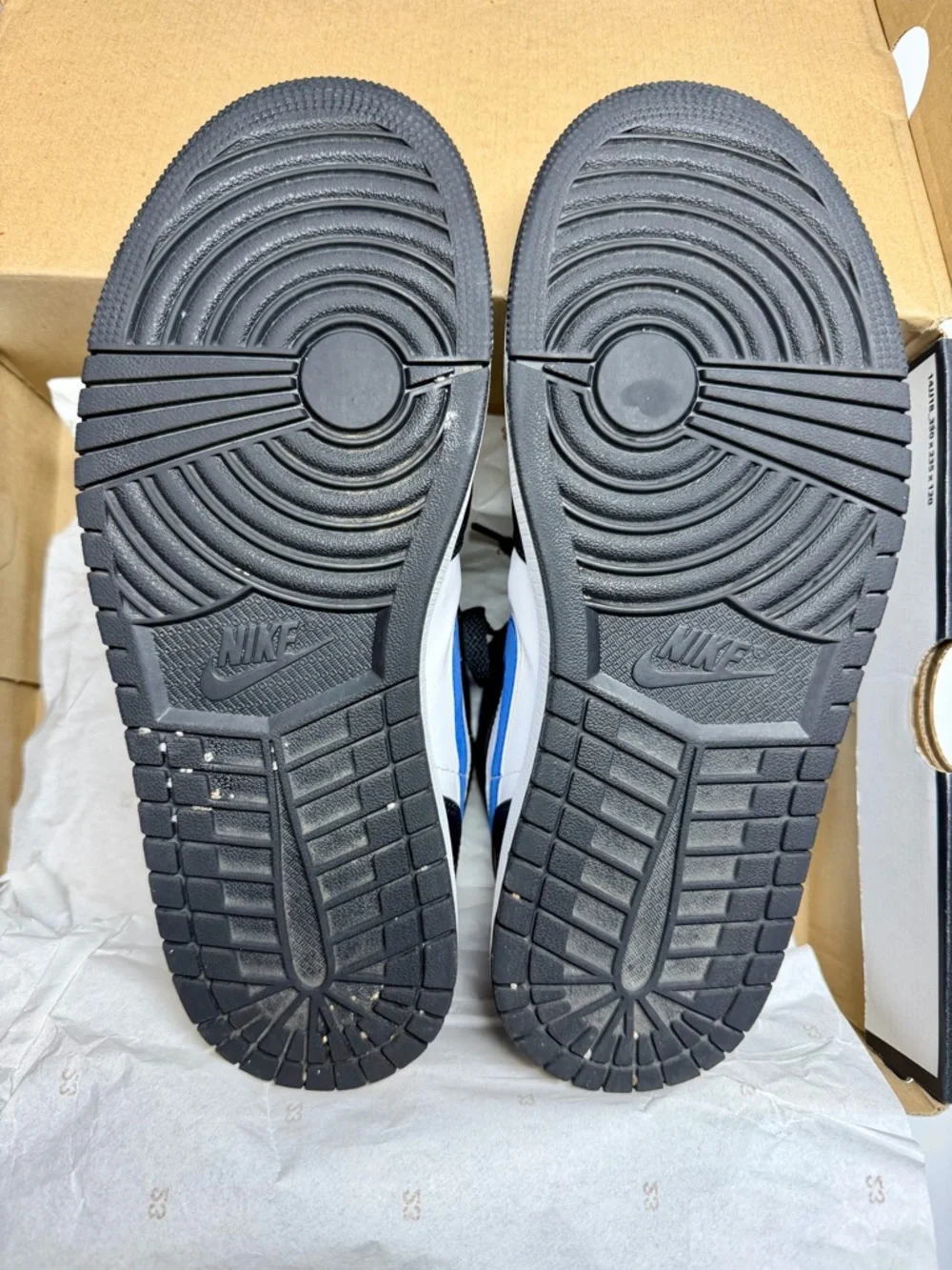Air Jordan 1 Mid‎ “Racer Blue” – Men’s 9.5